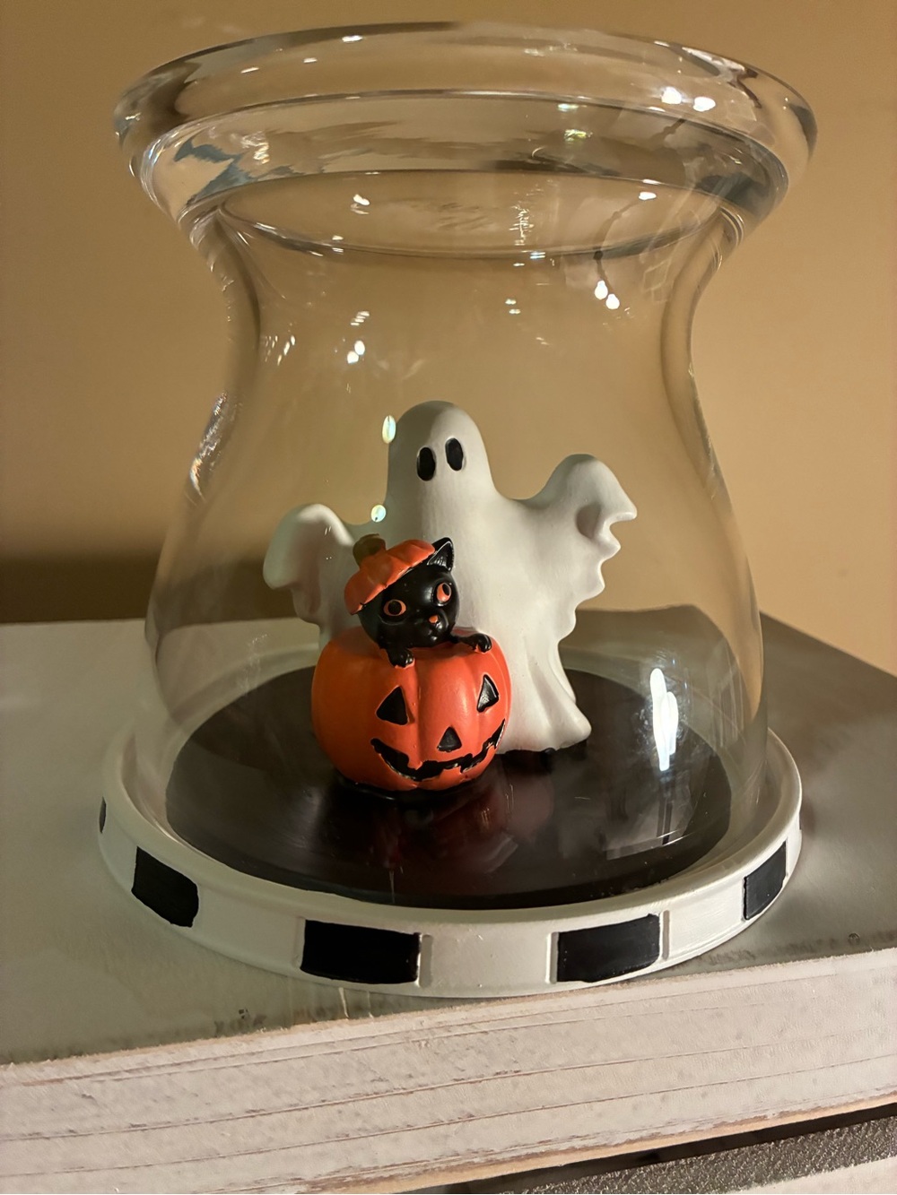 Yankee Candle Cloche Candle Pedestal Ghost